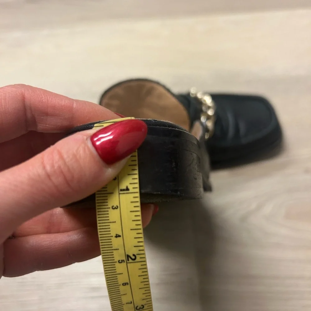 Anthropologie Maeve Shoes Loafers Black Leather Flats Gold Chain Women 37 US 6.5